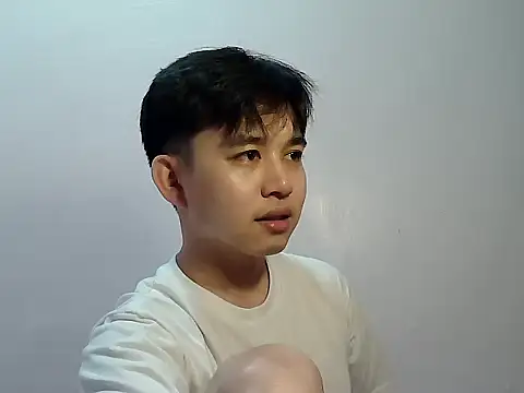 Snapshot of alfonsoasiancutie chatting on October 26, 2025, 9:31 am alfonsoasiancutie online show from October 26, 2025, 9:31 am