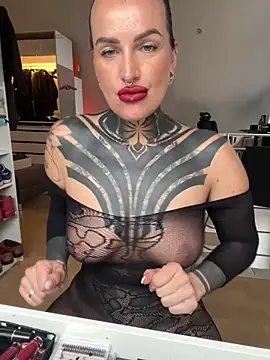 InkedBiitch online show from March 28, 2026, 8:15 am