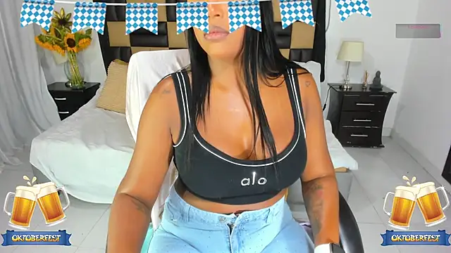 Snapshot of BarbieKano chatting on September 24, 2025, 11:21 pm BarbieKano online show from September 24, 2025, 11:21 pm