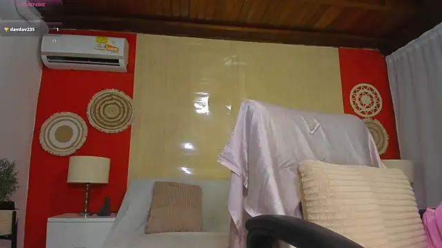 Snapshot of BarbieKano chatting on February 10, 2026, 12:42 am BarbieKano online show from February 10, 2026, 12:42 am