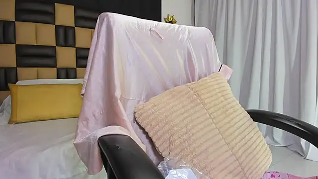 Snapshot of BarbieKano chatting on November 30, 2025, 11:05 pm BarbieKano online show from November 30, 2025, 11:05 pm