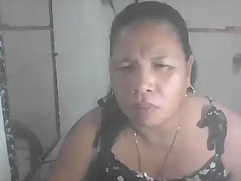 hotwet mama4uxx online show from February 23, 2025, 11:33 am