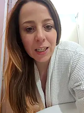 Snapshot of Emma96_hot chatting on March 6, 2025, 11:36 am Emma96 hot online show from March 6, 2025, 11:36 am