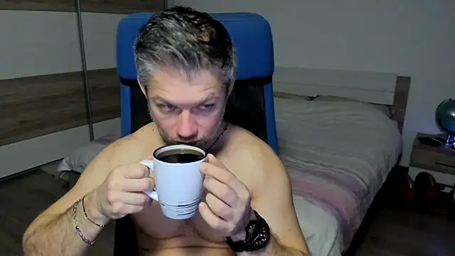 RobbyShawz online show from February 2, 2025, 6:04 am