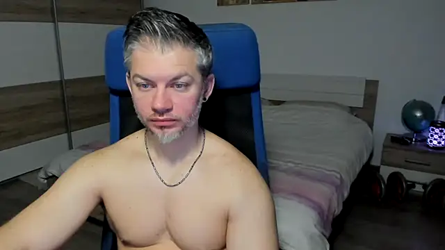 RobbyShawz online show from February 8, 2025, 5:51 am