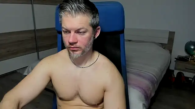 RobbyShawz online show from February 5, 2025, 5:20 am