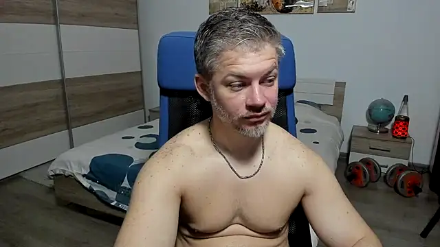 RobbyShawz online show from April 15, 2026, 4:29 am