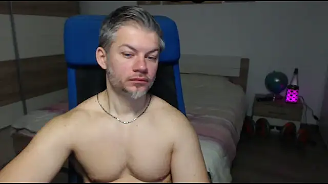 RobbyShawz online show from February 24, 2025, 5:54 am