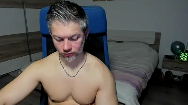 RobbyShawz online show from February 11, 2025, 5:47 am