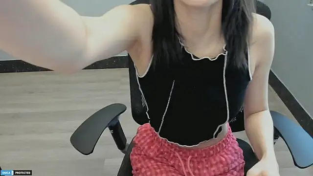 Ayase momo online show from March 15, 2025, 6:14 am