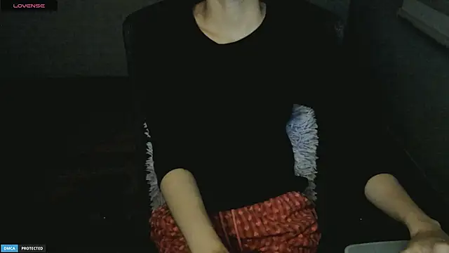 Ayase momo online show from March 21, 2025, 7:46 pm