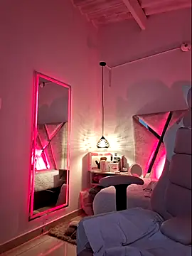 MariaPau 83 online show from November 5, 2025, 2:25 am