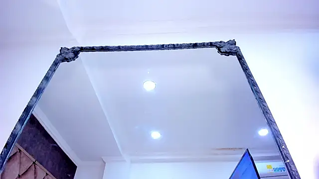 Snapshot of Rianamanson chatting on October 28, 2025, 4:46 am Rianamanson online show from October 28, 2025, 4:46 am