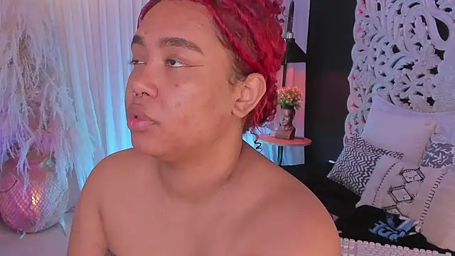 Snapshot of pamela_doll3 chatting on September 22, 2025, 3:45 am pamela doll3 online show from September 22, 2025, 3:45 am