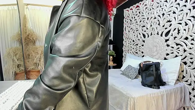 Snapshot of pamela_doll3 chatting on October 1, 2025, 3:44 am pamela doll3 online show from October 1, 2025, 3:44 am