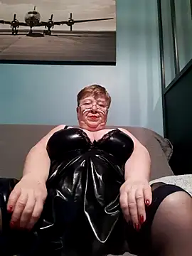 Lena Gaby online show from April 7, 2026, 4:14 am