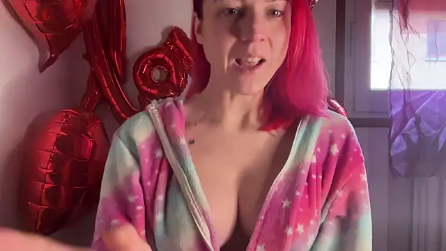 Nikky Divine online show from February 18, 2025, 9:54 am