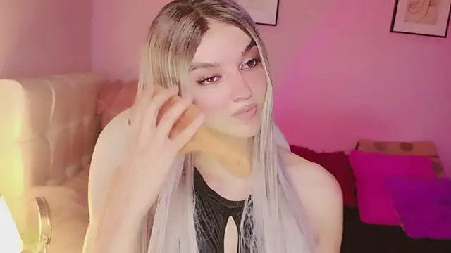 Snapshot of EvaEvangeline chatting on February 20, 2026, 7:32 am EvaEvangeline online show from February 20, 2026, 7:32 am