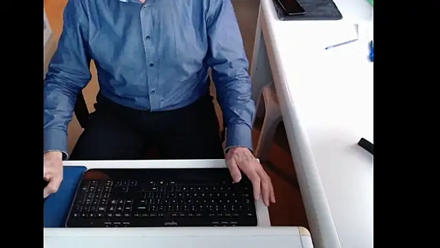 dutchpornking online show from December 16, 2025, 7:56 am