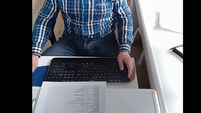 dutchpornking online show from February 20, 2025, 9:33 am
