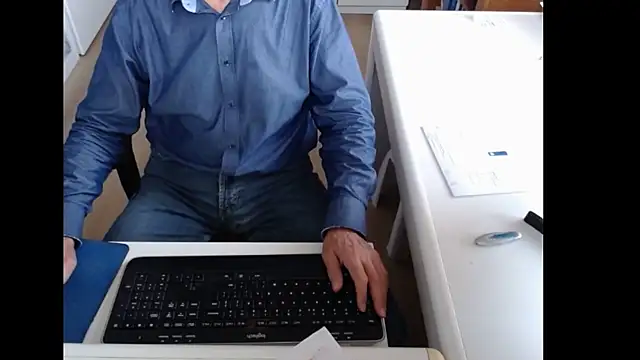 Snapshot of dutchpornking chatting on September 19, 2025, 6:50 am dutchpornking online show from September 19, 2025, 6:50 am