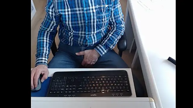 dutchpornking online show from February 19, 2025, 8:01 am