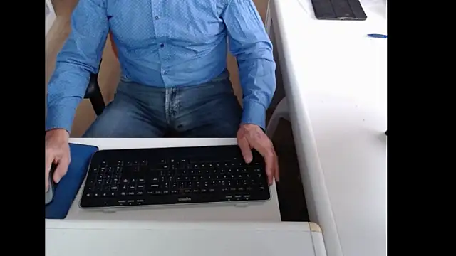 Snapshot of dutchpornking chatting on October 7, 2025, 7:31 am dutchpornking online show from October 7, 2025, 7:31 am