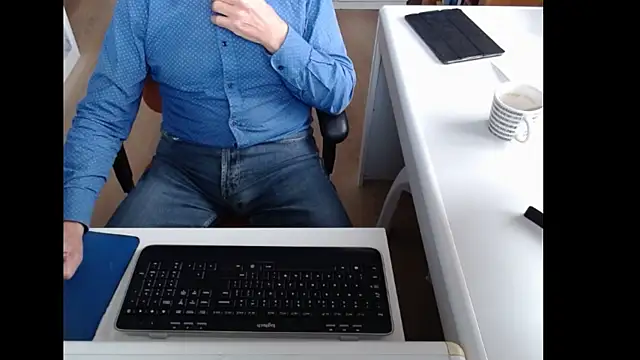 Snapshot of dutchpornking chatting on October 13, 2025, 8:05 am dutchpornking online show from October 13, 2025, 8:05 am