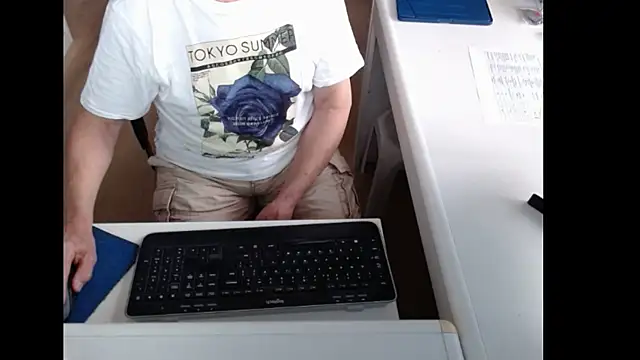 dutchpornking online show from June 3, 2026, 6:36 am