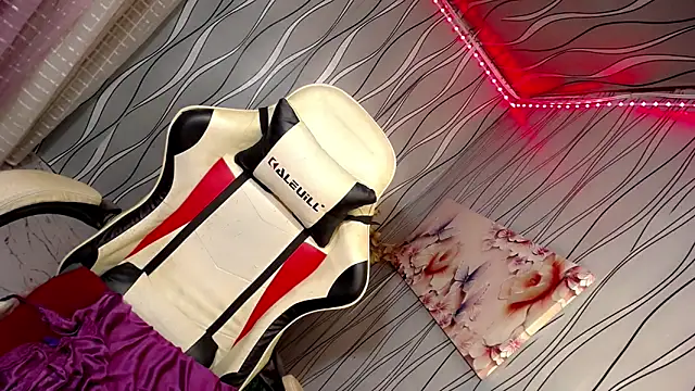 Sluty Pinay bbygirl online show from December 18, 2024, 1:15 am