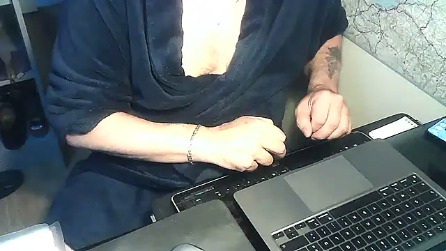 DUDURAxh online show from December 5, 2025, 7:29 am