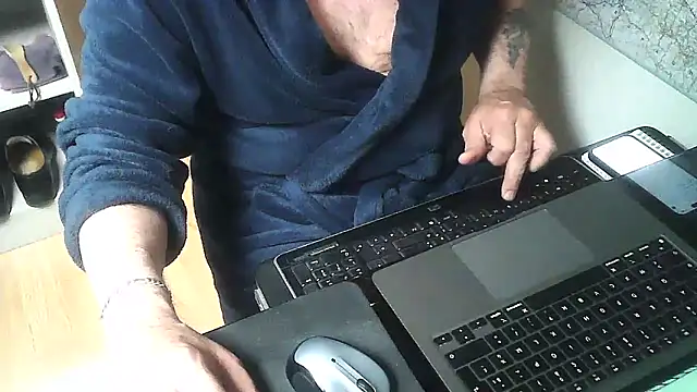 DUDURAxh online show from March 10, 2026, 8:29 am