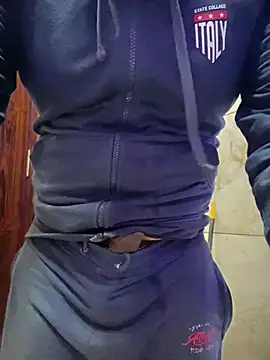 luciferdxm5 online show from February 4, 2026, 9:15 am