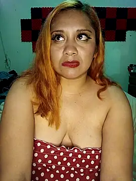 Snapshot of PokeGirld chatting on October 17, 2025, 4:05 am PokeGirld online show from October 17, 2025, 4:05 am