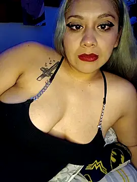 Snapshot of PokeGirld chatting on September 21, 2025, 11:21 pm PokeGirld online show from September 21, 2025, 11:21 pm