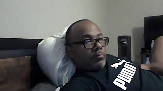 Snapshot of dababyboii chatting on May 1, 2026, 8:25 pm dababyboii online show from May 1, 2026, 8:25 pm