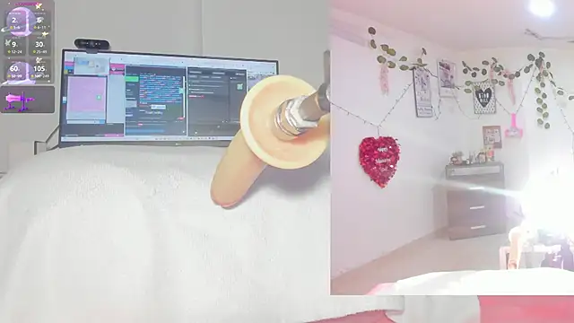 sofi velez online show from November 24, 2025, 5:02 pm