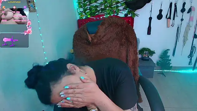 elektra 32 online show from February 10, 2026, 5:17 am