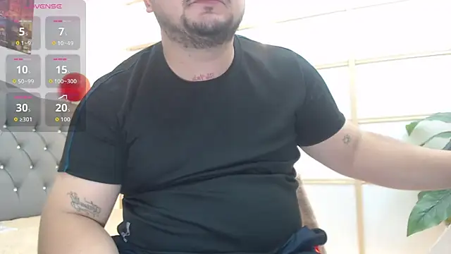 Snapshot of oso_dirty_ chatting on February 26, 2026, 5:24 pm oso dirty online show from February 26, 2026, 5:24 pm