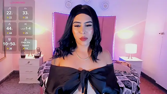 Snapshot of sofia_castrillon chatting on February 12, 2025, 4:12 am sofia castrillon online show from February 12, 2025, 4:12 am