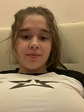 HornyGirlH online show from January 25, 2025, 5:07 am