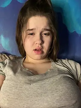 HornyGirlH online show from January 17, 2025, 1:04 am