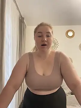 ollydoll92 online show from January 21, 2025, 12:29 pm