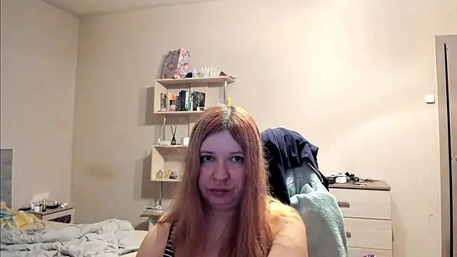 annabigasss online show from September 15, 2025, 6:19 pm