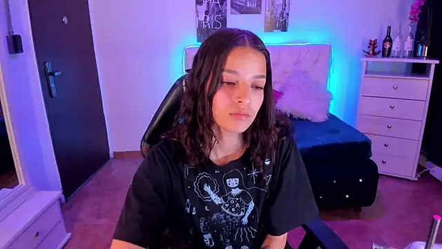 Amaia Daniells online show from December 28, 2024, 4:41 am