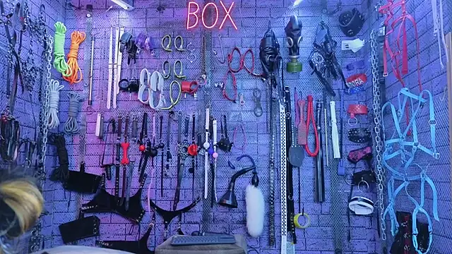 Snapshot of PANDORANEZZ chatting on October 24, 2025, 6:45 am PANDORANEZZ online show from October 24, 2025, 6:45 am