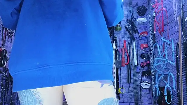 Snapshot of PANDORANEZZ chatting on October 18, 2025, 10:06 am PANDORANEZZ online show from October 18, 2025, 10:06 am