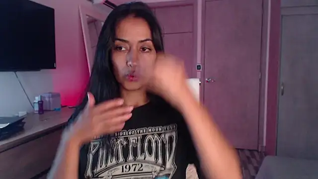 Snapshot of Brown_skin11 chatting on September 22, 2025, 9:10 pm Brown skin11 online show from September 22, 2025, 9:10 pm