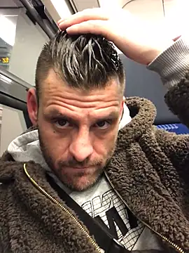 Snapshot of Badkev91 chatting on January 4, 2025, 6:09 am Badkev91 online show from January 4, 2025, 6:09 am