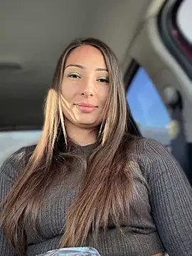 Snapshot of YOUR-KARINA chatting on January 10, 2025, 4:12 am YOUR-KARINA online show from January 10, 2025, 4:12 am